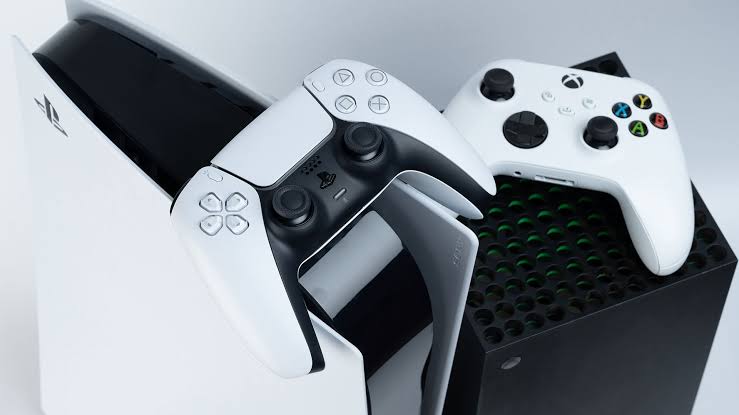 Sony PS5 i Xbox X